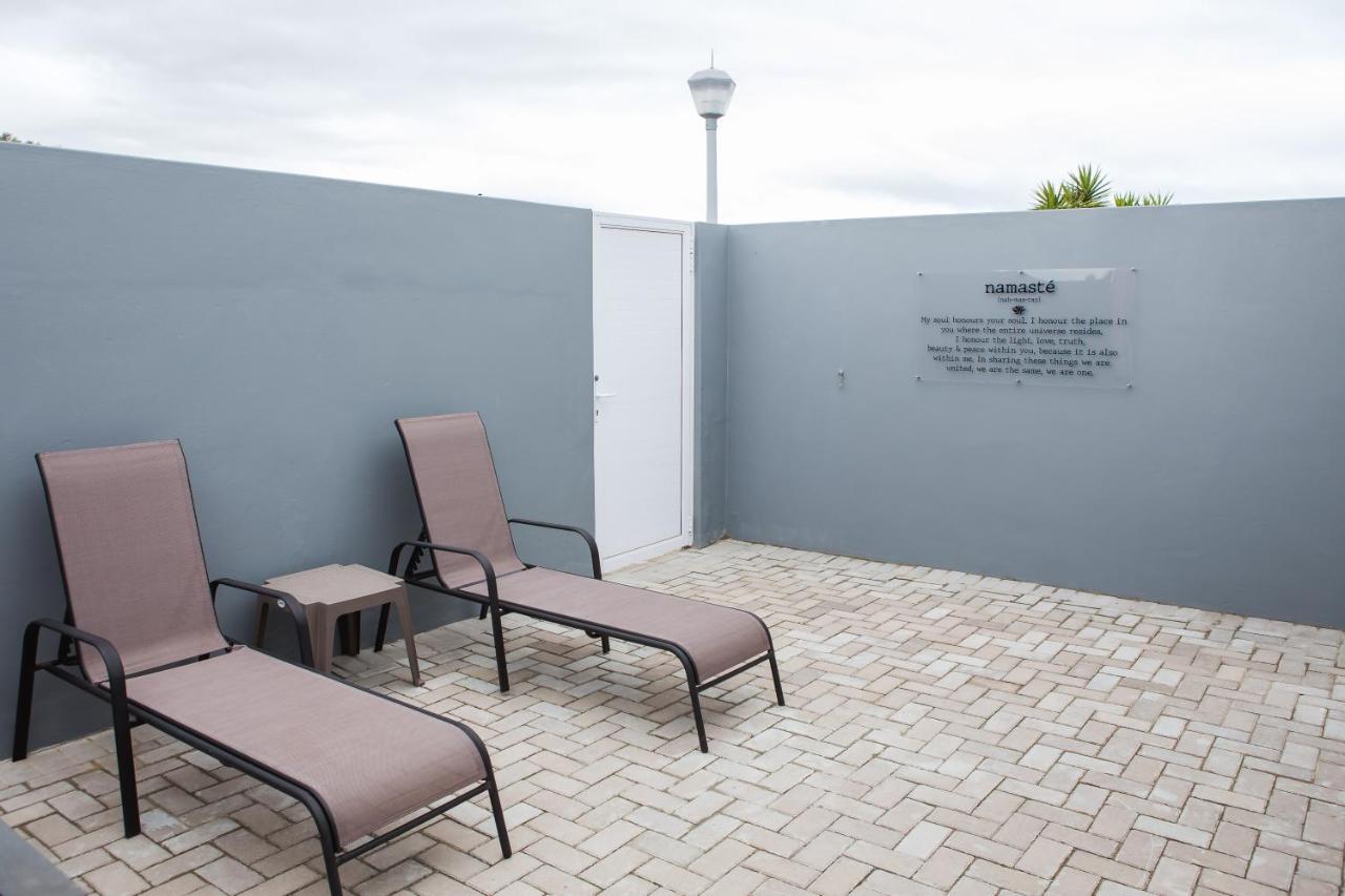 Namaste Spacious Studio Apartment Langebaan Exterior foto